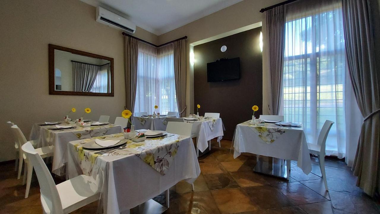 Matumi Golf Lodge Mbombela Eksteriør billede