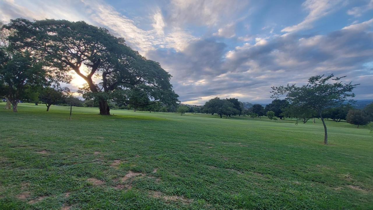 Matumi Golf Lodge Mbombela Eksteriør billede